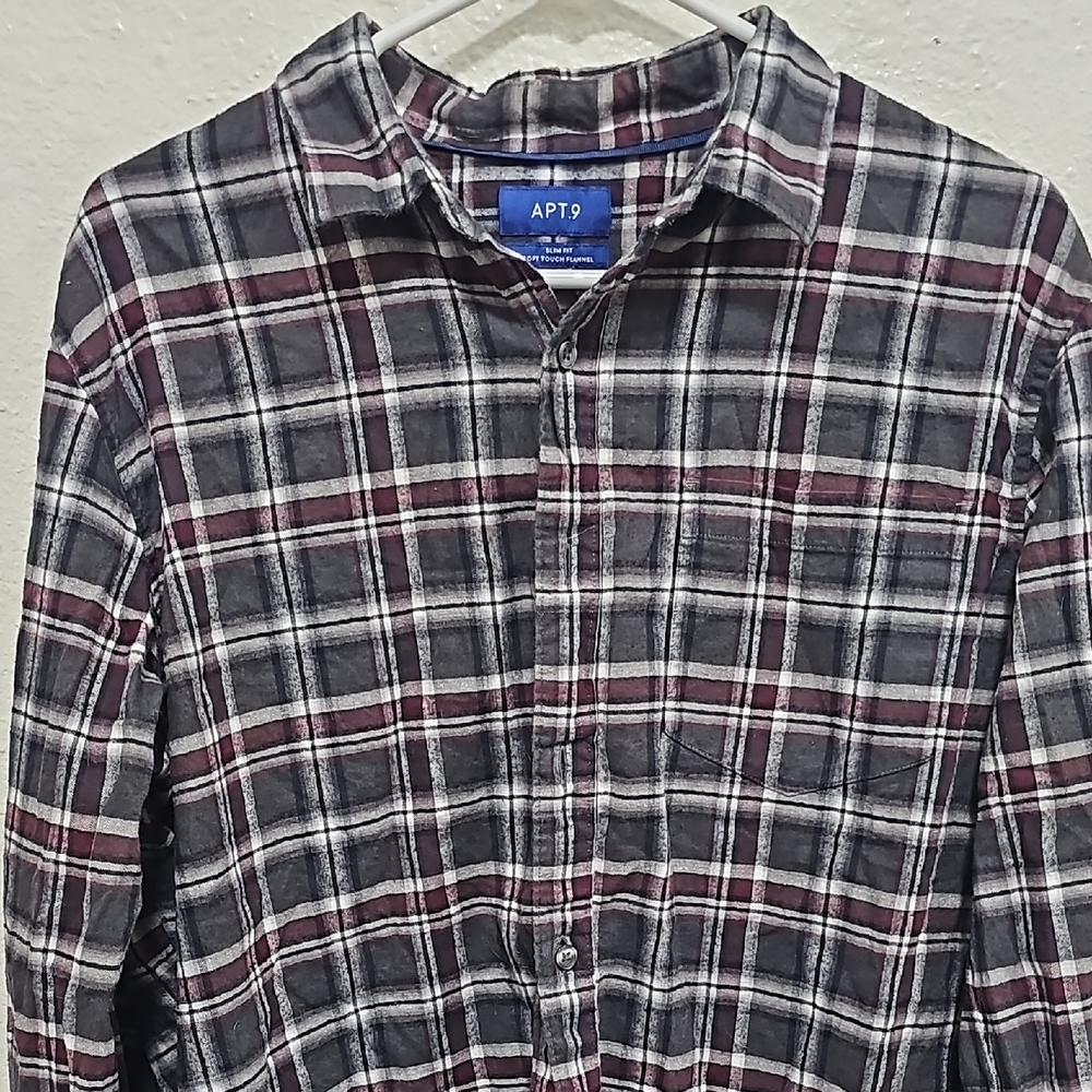 Apt. 9 Black and Red Casual Button Down Shirt